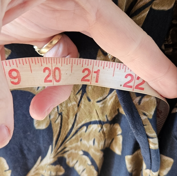 Oneseason Australia Indi Palma cotton voile bell sleeve maxi dress - Picture 6 of 10